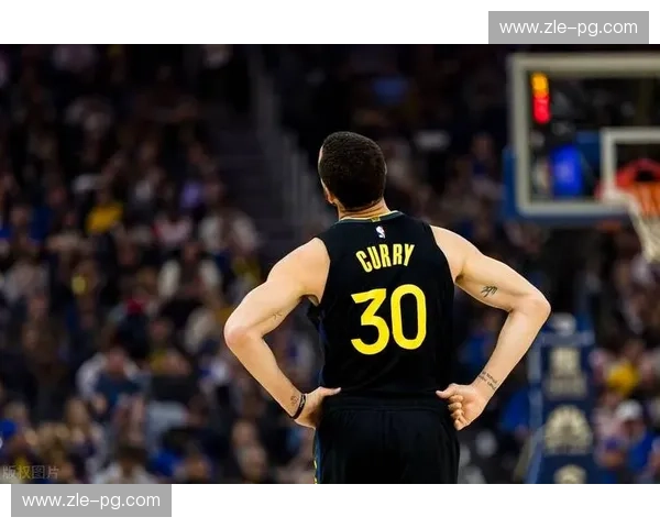 燃爆！勇士vs黄蜂直播：库里对决三球，谁能主宰金州？